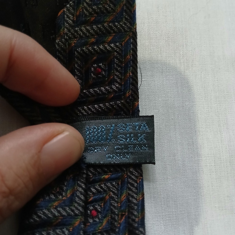 Vintage‎ 1990s Fendi Roma Tie 100%Silk Pre-0wned - Picture 8 of 11